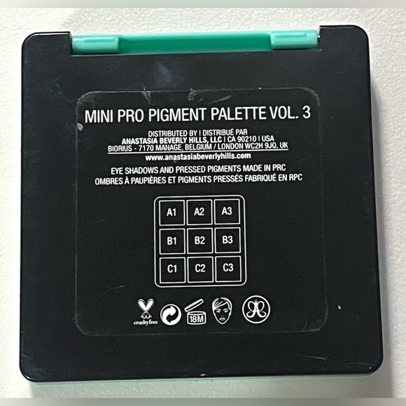 ABH Norvina Collection Mini Pro Pigment Palette Vol. 3 - Picture 3 of 8